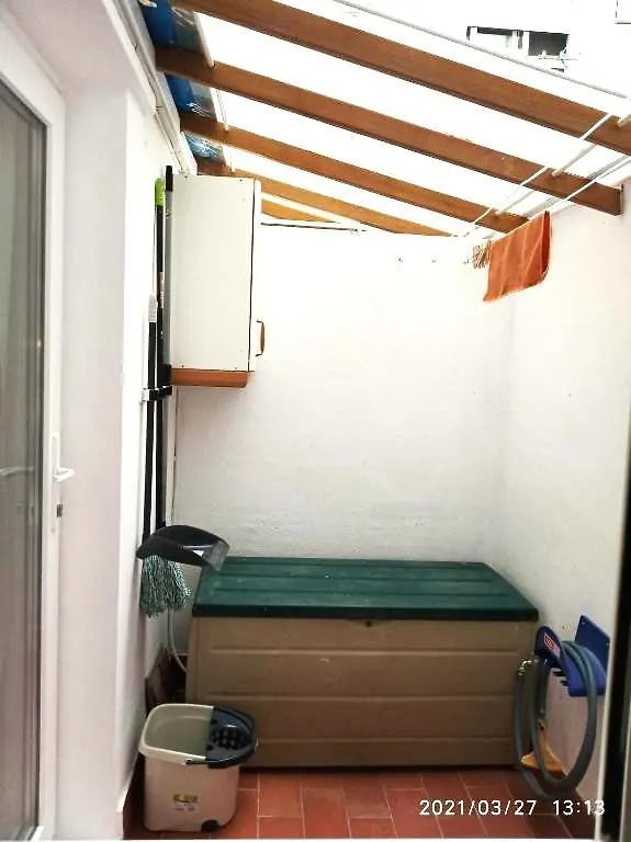Small Apartment In Malaga Next To The Beach